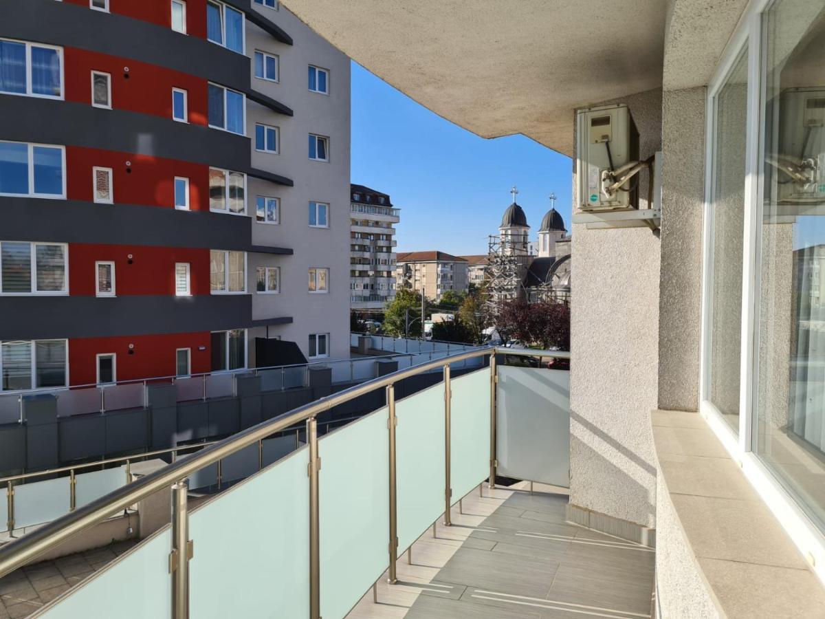 Ideal Apartments Oradea Eksteriør billede